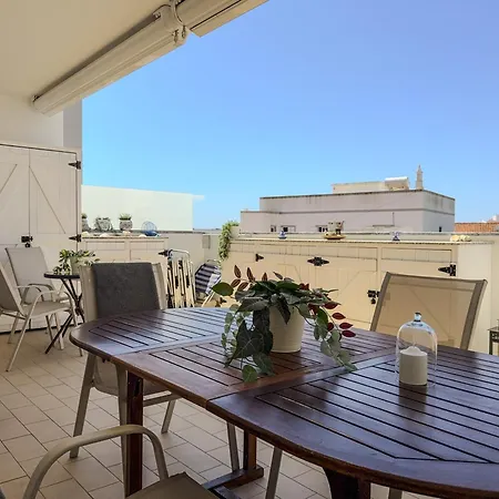 #328 Charming 2br Balcony & Ac * Albufeira